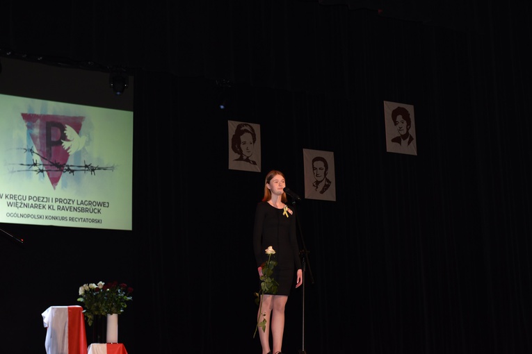 Ruda Śl. Gala finałowa konkursu recytatorskiego