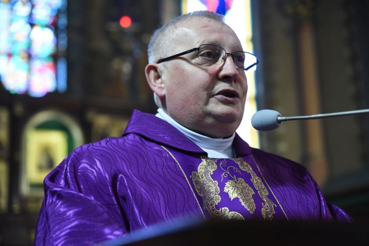 Lektorzy w Nawojowej