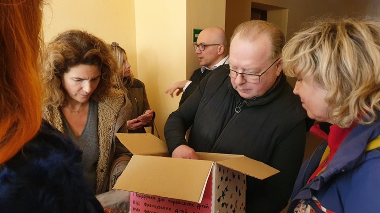 Transport darów dla Ukrainy z Francji