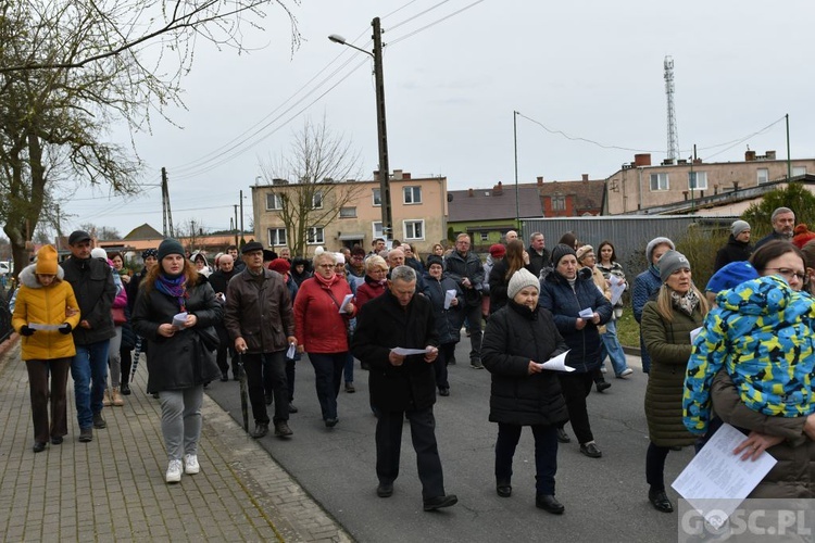 Poświęcenie przydrożnych krzyży w Korytach