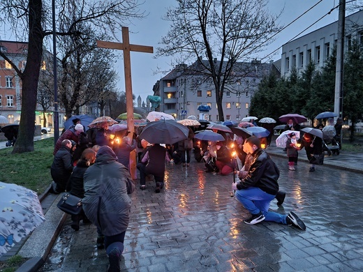 Droga Krzyżowa ulicami Bytomia