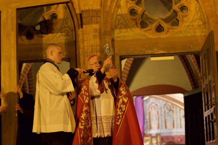 Droga Krzyżowa ulicami Olsztyna