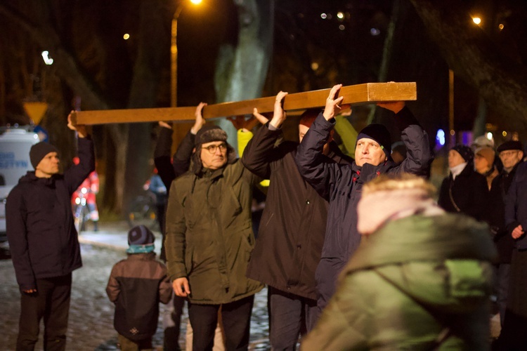 Droga Krzyżowa ulicami Olsztyna