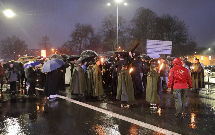 Droga Krzyżowa ulicami Katowic