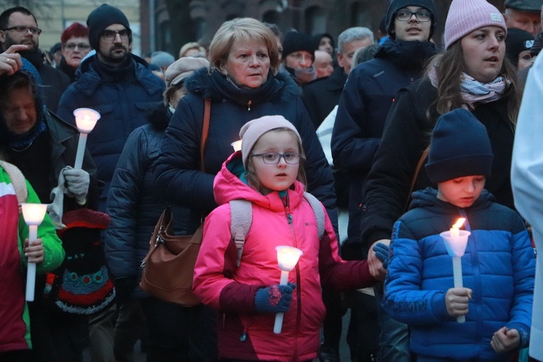 Żyrardów. Droga krzyżowa ulicami miasta