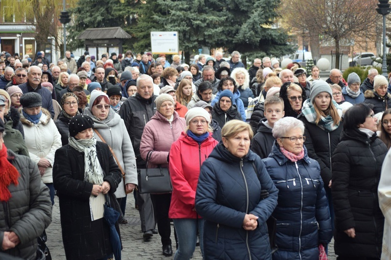 Droga Krzyżowa ulicami Góry