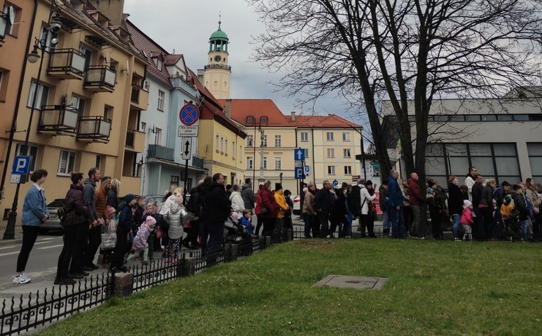 Droga Krzyżowa dzieci ulicami Oleśnicy