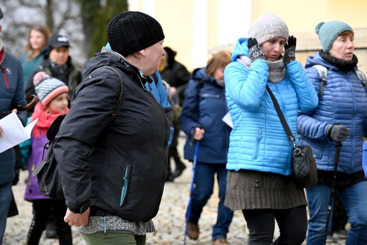 Dekanalna Droga Krzyżowa na Chełmiec