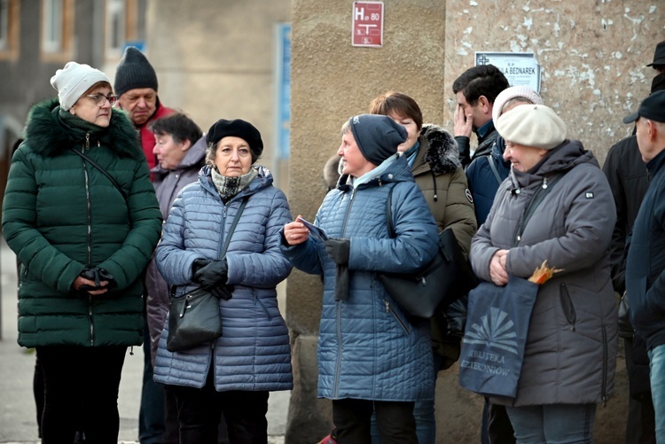 Droga Krzyżowa ulicami Dzierżoniowa