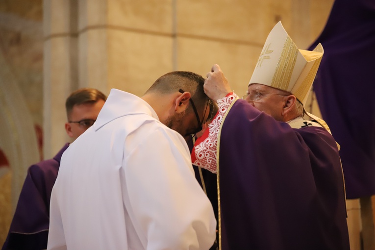 Błogosławieństwo nadzwyczajnych szafarzy Komunii Świętej 2022