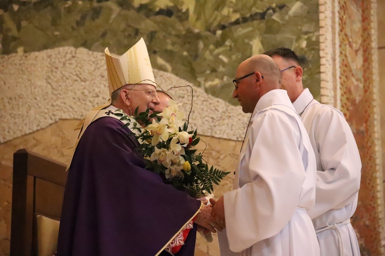 Błogosławieństwo nadzwyczajnych szafarzy Komunii Świętej 2022