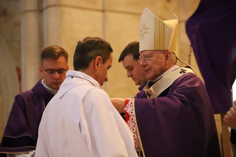 Błogosławieństwo nadzwyczajnych szafarzy Komunii Świętej 2022