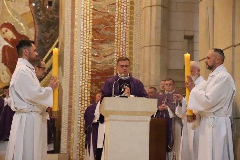 Błogosławieństwo nadzwyczajnych szafarzy Komunii Świętej 2022