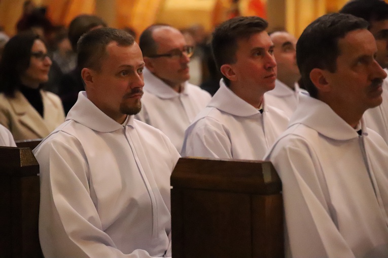 Błogosławieństwo nadzwyczajnych szafarzy Komunii Świętej 2022