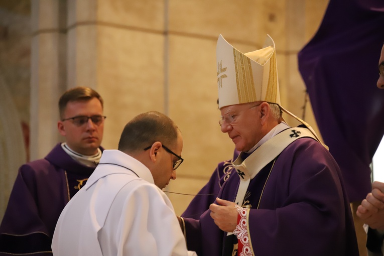 Błogosławieństwo nadzwyczajnych szafarzy Komunii Świętej 2022