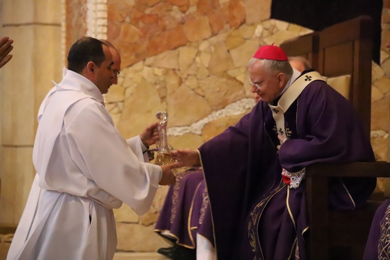 Błogosławieństwo nadzwyczajnych szafarzy Komunii Świętej 2022