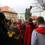 Parada palm wielkanocnych w Trzebnicy w Niedzielę Palmową