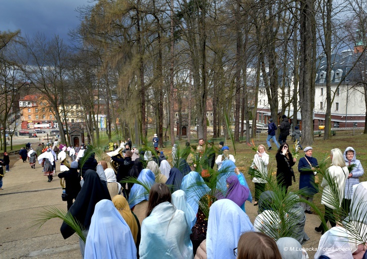 Niedziela Palmowa w Piekarach Śląskich 