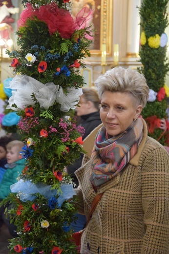 Konkurs palm w Makowie