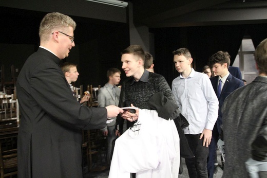 Nowi ceremoniarze i animatorzy służby liturgicznej w diecezji bielsko-żywieckiej - 2022