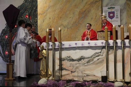 Nowi ceremoniarze i animatorzy służby liturgicznej w diecezji bielsko-żywieckiej - 2022