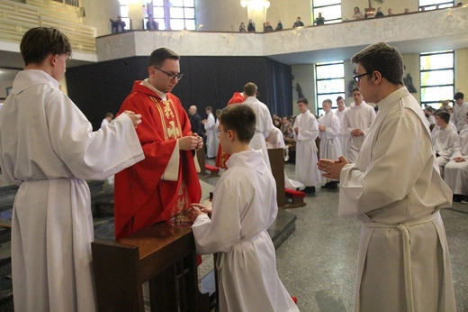 Nowi ceremoniarze i animatorzy służby liturgicznej w diecezji bielsko-żywieckiej - 2022