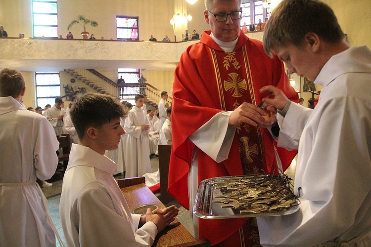 Nowi ceremoniarze i animatorzy służby liturgicznej w diecezji bielsko-żywieckiej - 2022