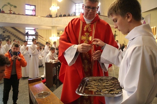 Nowi ceremoniarze i animatorzy służby liturgicznej w diecezji bielsko-żywieckiej - 2022