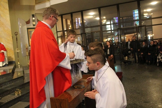Nowi ceremoniarze i animatorzy służby liturgicznej w diecezji bielsko-żywieckiej - 2022