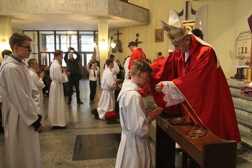 Nowi ceremoniarze i animatorzy służby liturgicznej w diecezji bielsko-żywieckiej - 2022