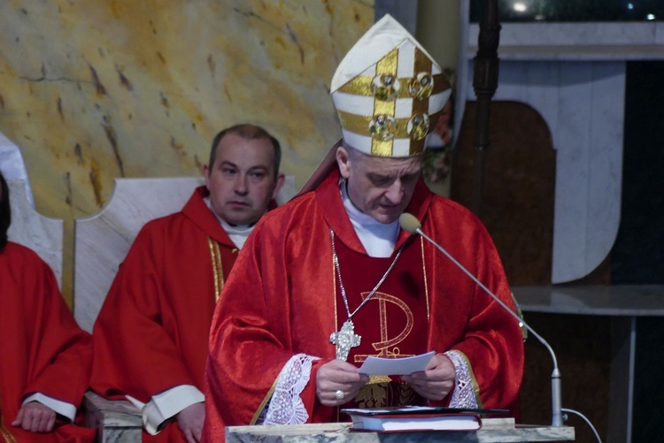 Nowi ceremoniarze i animatorzy służby liturgicznej w diecezji bielsko-żywieckiej - 2022