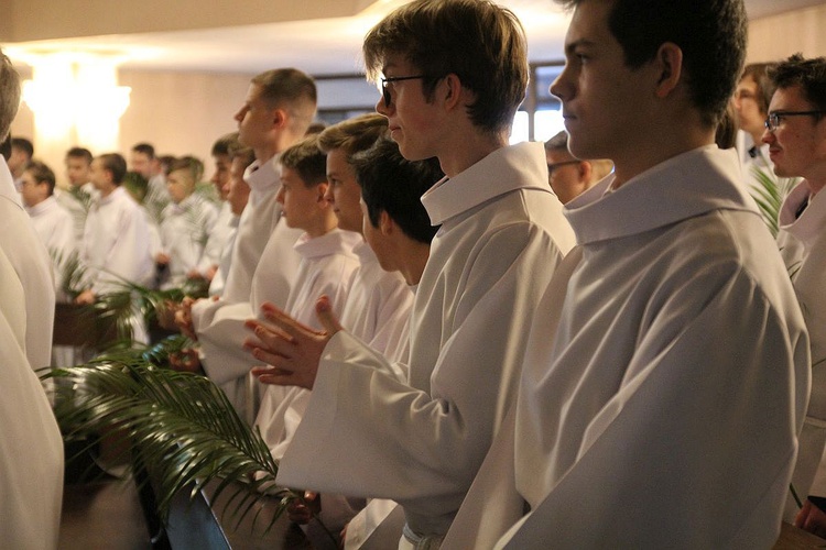 Nowi ceremoniarze i animatorzy służby liturgicznej w diecezji bielsko-żywieckiej - 2022