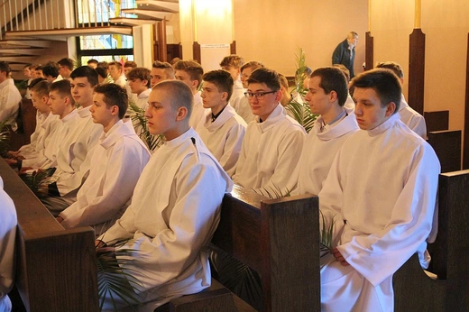 Nowi ceremoniarze i animatorzy służby liturgicznej w diecezji bielsko-żywieckiej - 2022