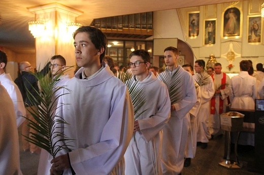 Nowi ceremoniarze i animatorzy służby liturgicznej w diecezji bielsko-żywieckiej - 2022