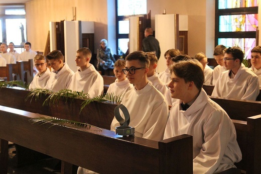 Nowi ceremoniarze i animatorzy służby liturgicznej w diecezji bielsko-żywieckiej - 2022