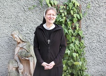 Siostra odkryła powołanie zakonne przed 25 laty. Chociaż o nim nie marzyła, poszła za jego głosem w przekonaniu, że to Pan Jezus ją wybrał.