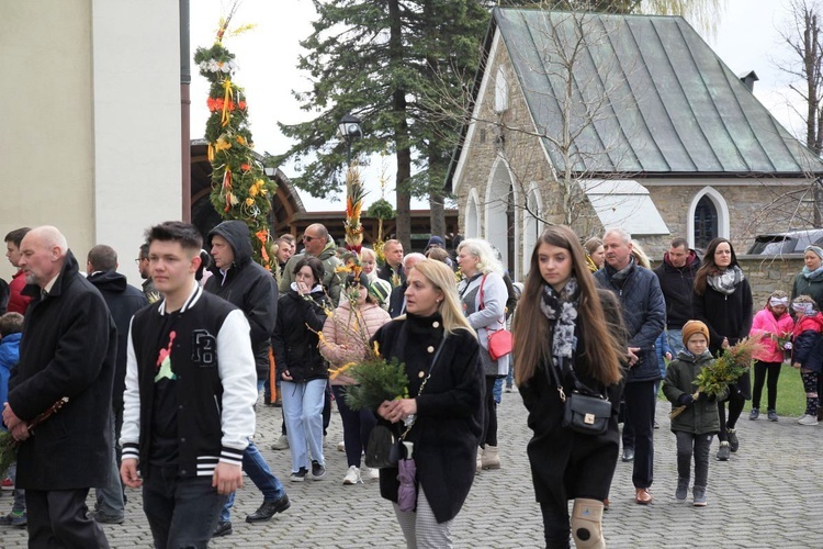 Kiermasz wielkanocny dla gości z Ukrainy w Hałcnowie