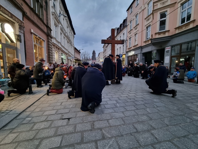 Droga Krzyżowa ulicami Gliwic