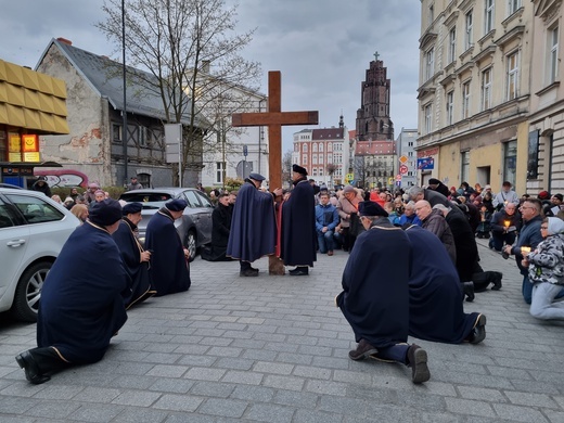 Droga Krzyżowa ulicami Gliwic