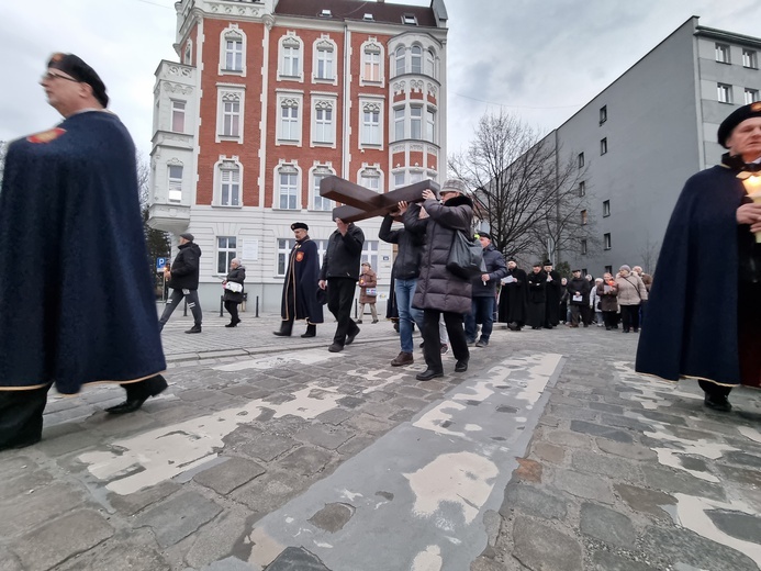 Droga Krzyżowa ulicami Gliwic