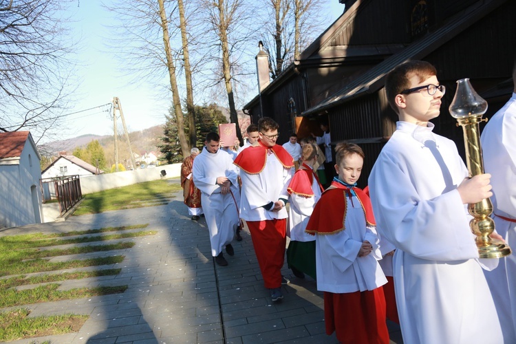 Bierzmowanie w Łososinie Górnej