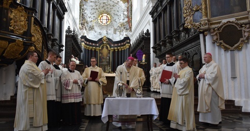 Msza św. Krzyżma w archikatedrze oliwskiej