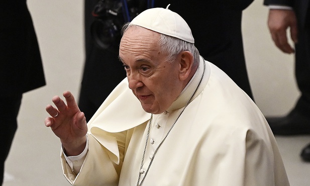 Papież odprawił Mszę Wieczerzy Pańskiej w więzieniu Civitavecchia