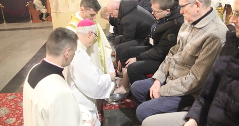 Legnica. Liturgia Wielkiego Czwartku