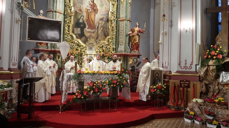 Msza Wieczerzy Pańskiej w parafiach diecezji