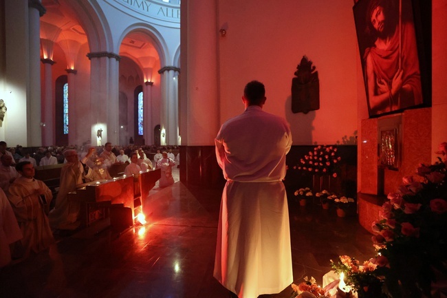 Liturgia Wielkiego Czwartku cz. 2