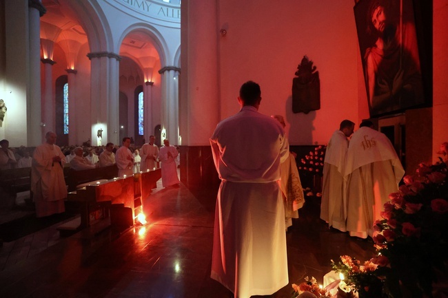 Liturgia Wielkiego Czwartku cz. 2