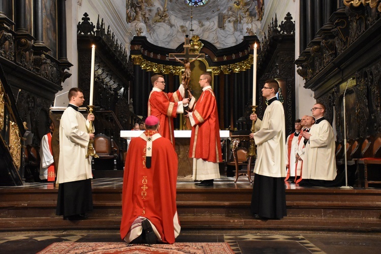 Liturgia Męki Pańskiej w archikatedrze oliwskiej