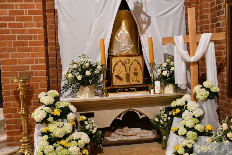 Liturgia Wielkiego Piątku w katedrze