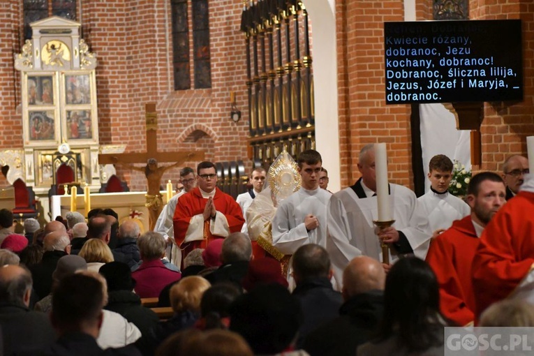 Liturgia Wielkiego Piątku w katedrze